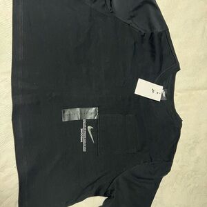 Nike swoosh cropped shirt Women's Black